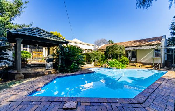 4 Bedroom House