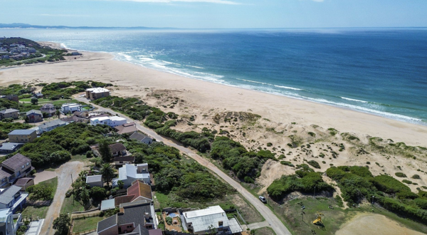 722 m² Land