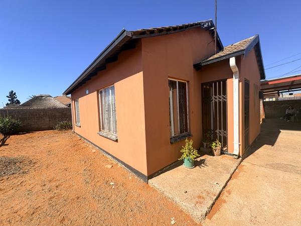 2 Bedroom House