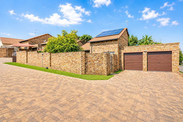 3 Bedroom Townhouse