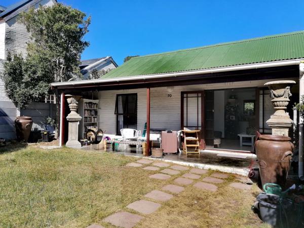 2 Bedroom House