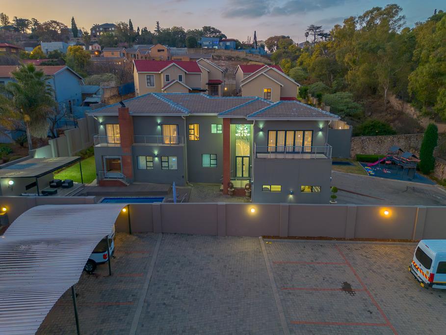 4 Bedroom House