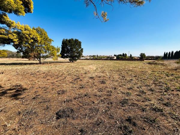 1 ha Land