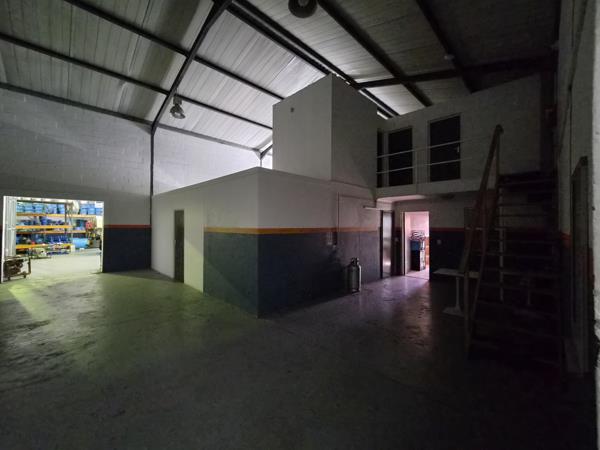 350 m² Industrial space