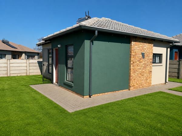 2 Bedroom Simplex