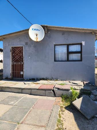 1 Bedroom House