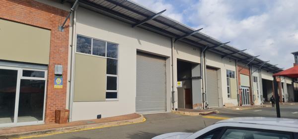 679 m² Industrial space