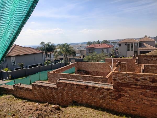 679 m² Land