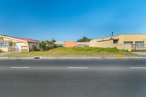 610 m² Land