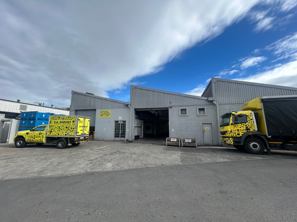 356 m² Industrial space