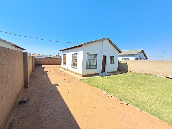 2 Bedroom House