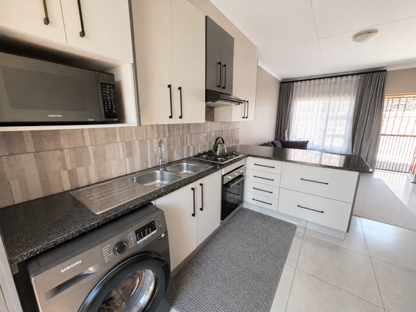 2 Bedroom Townhouse