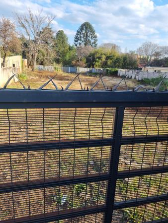 1 657 m² Land