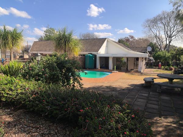 8 Bedroom House