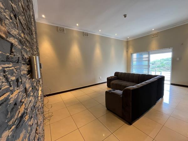 4 Bedroom Townhouse