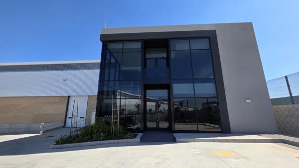 2 208 m² Industrial space