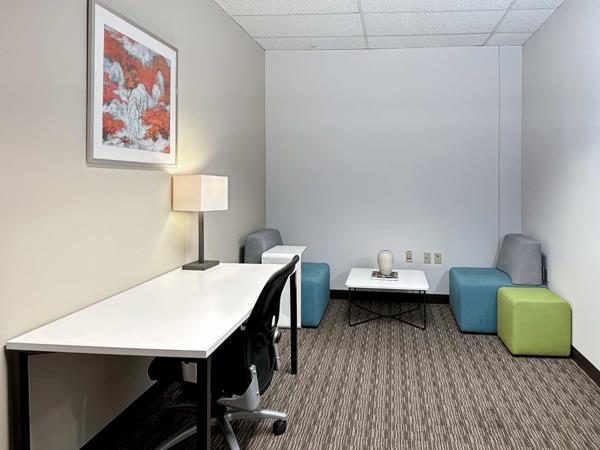 8 m² Office Space
