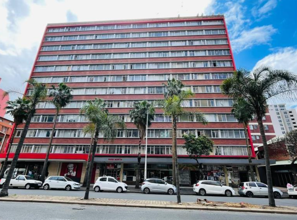 0.5 Bedroom Flat in Durban CBD