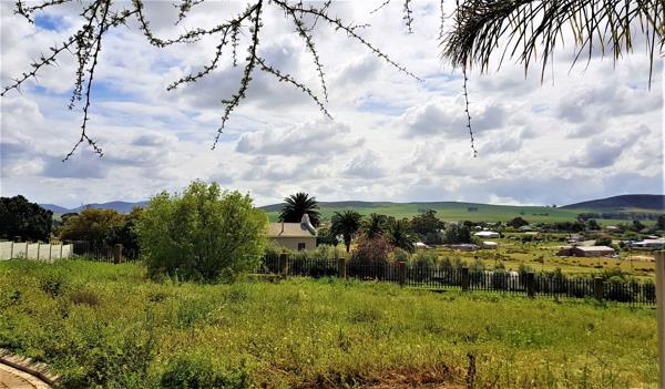 545 m² Land
