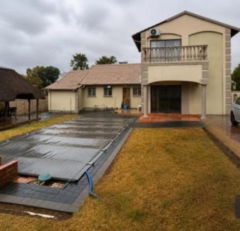 4 Bedroom House