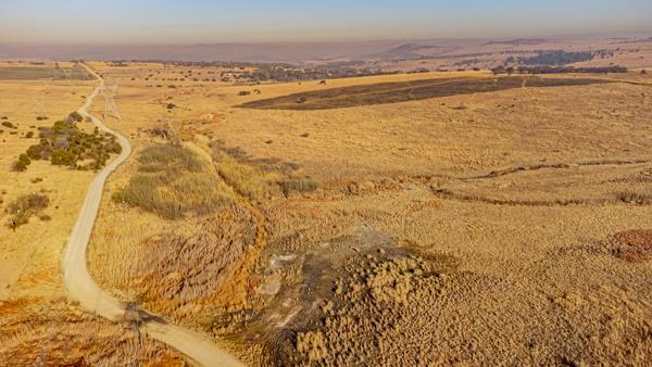 12 ha Land