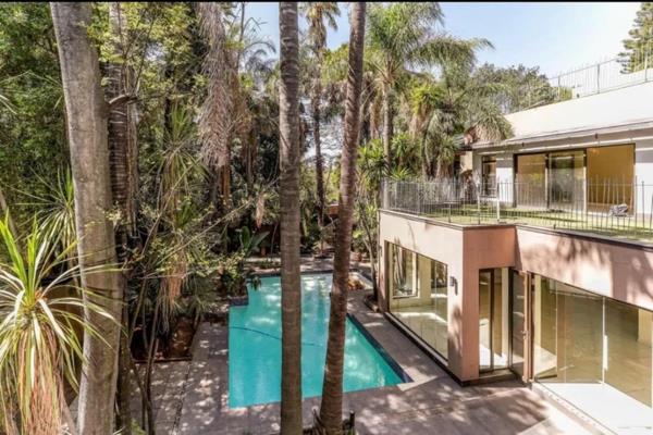 6 Bedroom House