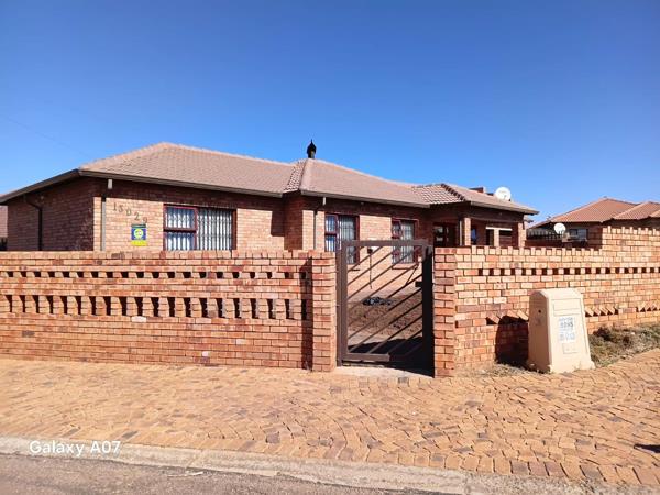 3 Bedroom House
