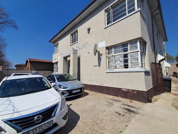 15 Bedroom House