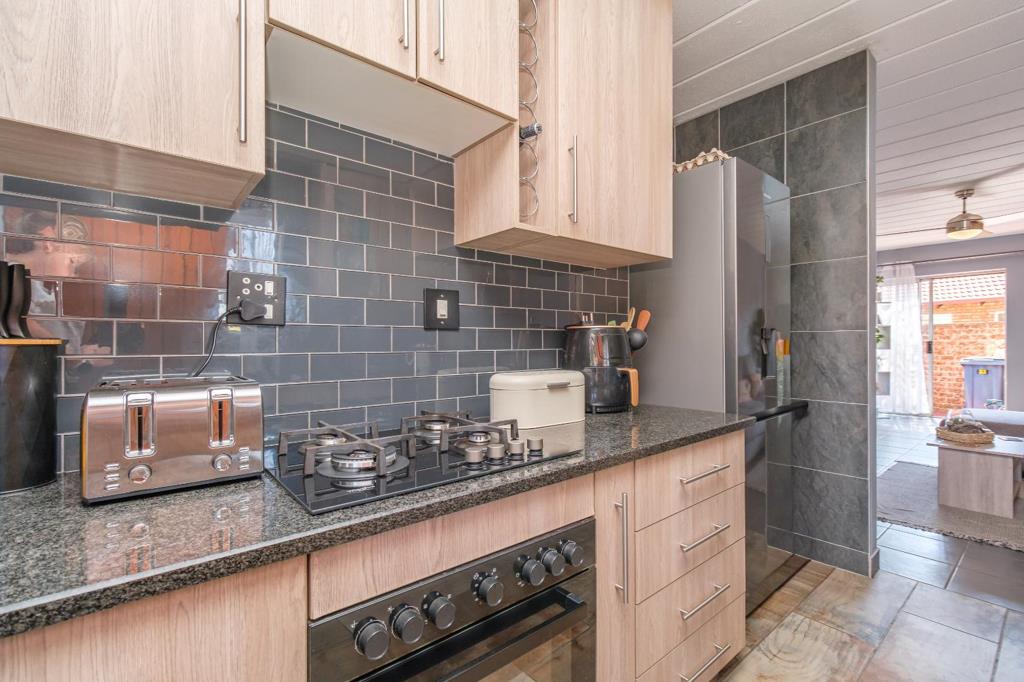 2 Bedroom Townhouse