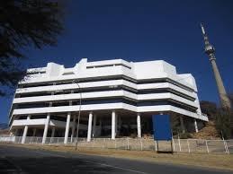 139 m² Commercial space