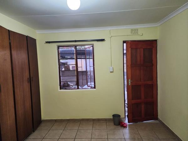 Bachelor apartment