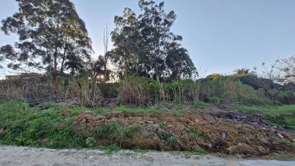 1 379 m² Land