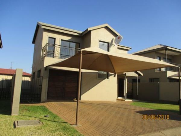 3 Bedroom Cluster