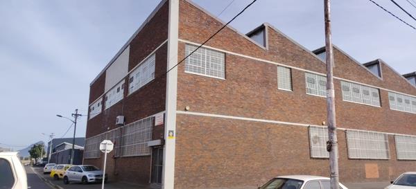 1 414 m² Industrial space
