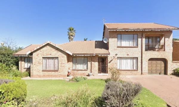 4 Bedroom House