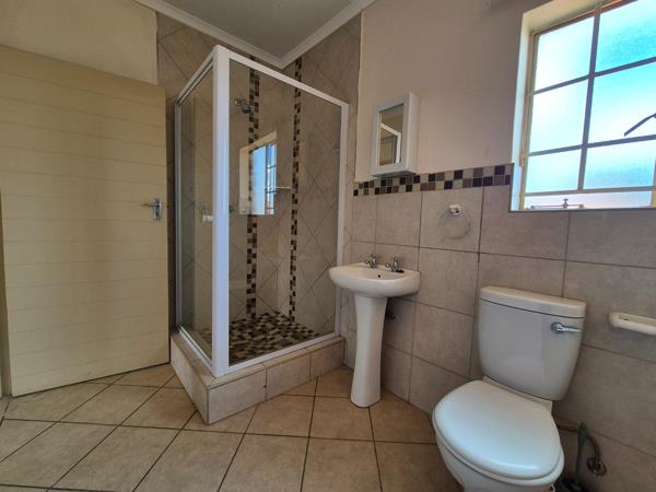 2 Bedroom Apartment in Olympus AH