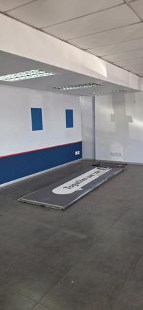 209 m² Commercial space