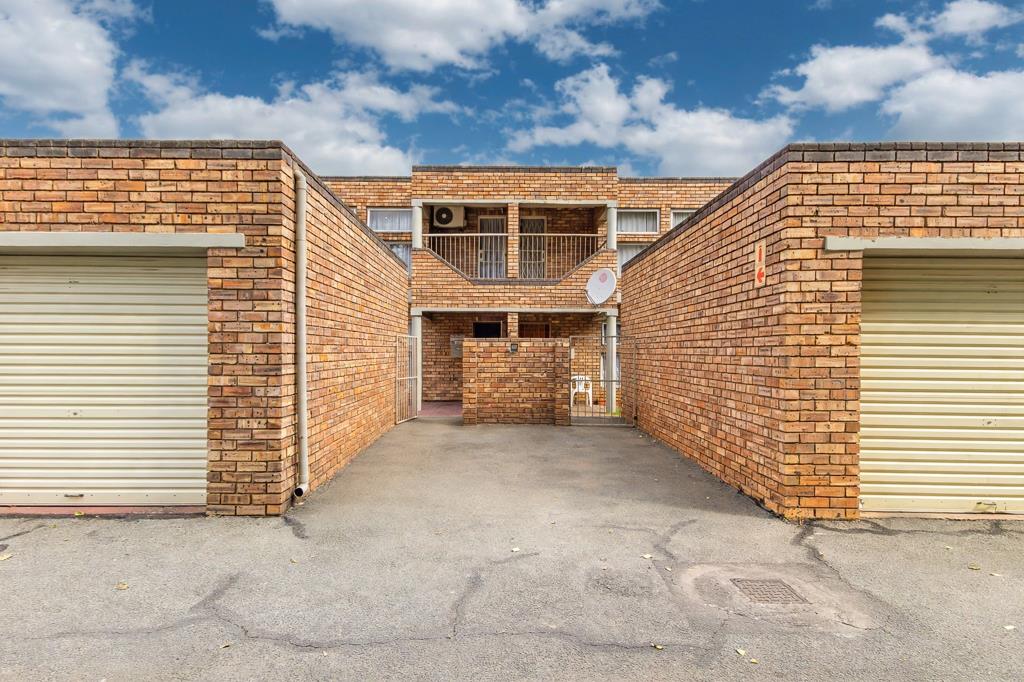 2 Bedroom Townhouse