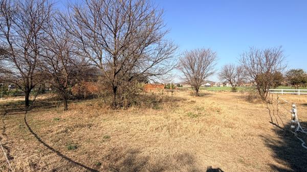935 m² Land