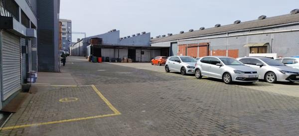 1 155 m² Industrial space