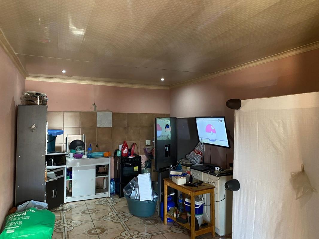 1 Bedroom House in Lotus Gardens