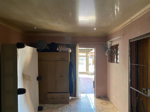 1 Bedroom House in Lotus Gardens