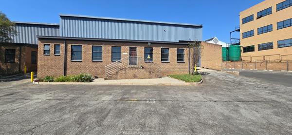 489 m² Commercial space