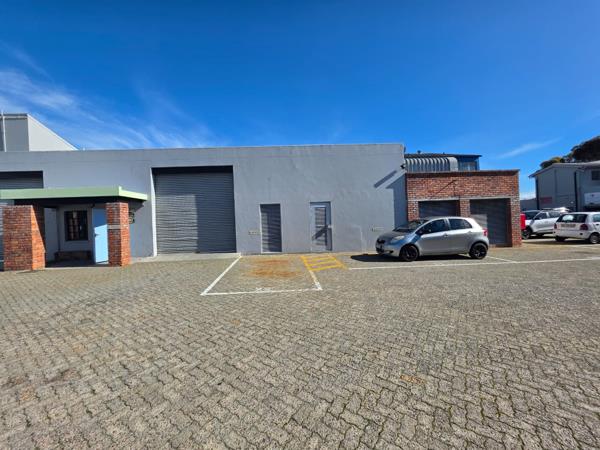 451 m² Industrial space