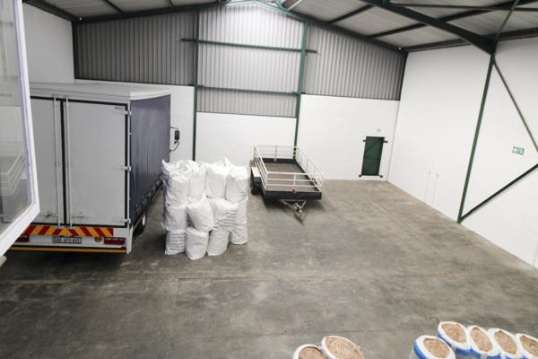 330 m² Industrial space
