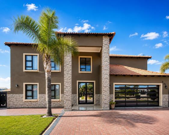 5 Bedroom House