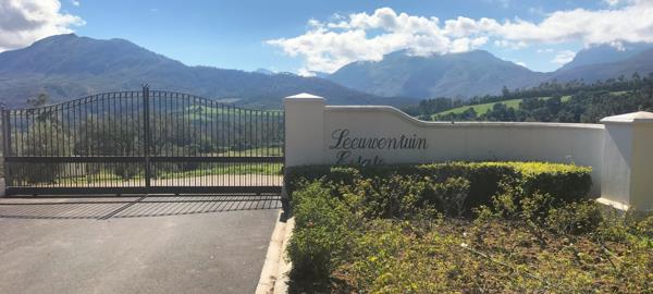 5 589 m² Farmland