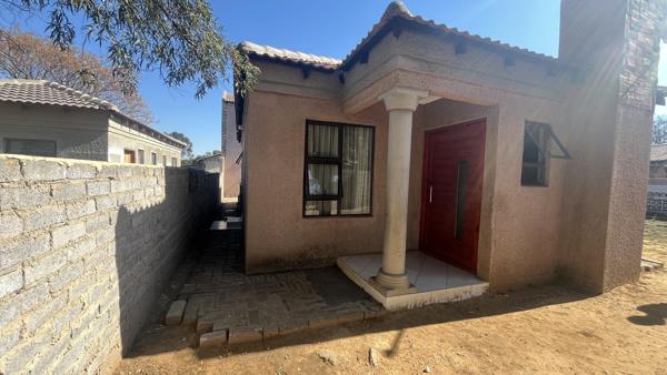 5 Bedroom House