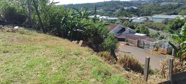 915 m² Land