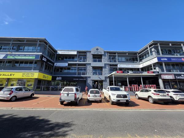 243 m² Commercial space